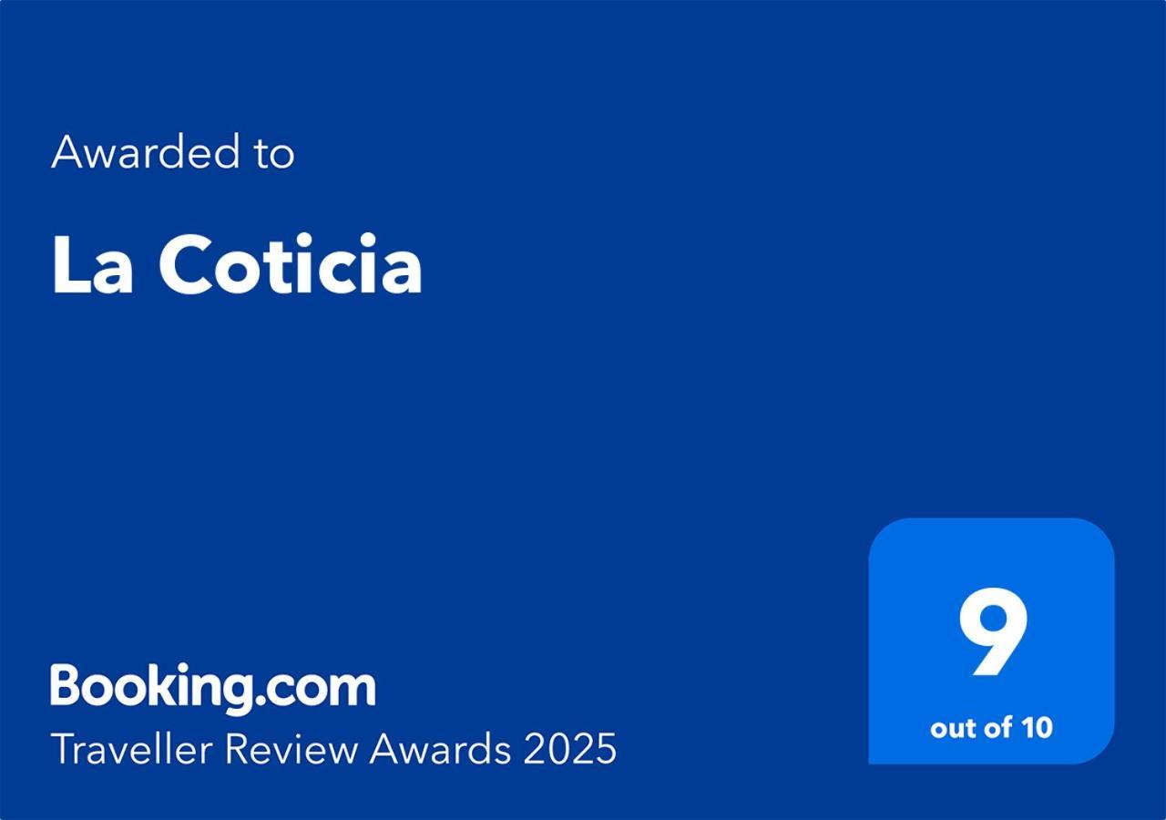 La Coticia Bed and Breakfast Coutiches Εξωτερικό φωτογραφία